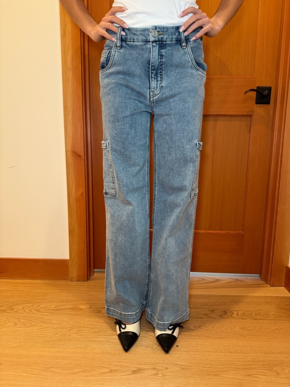 Kut from the Kloth Faded Blue Wide-Leg Cargo Jeans